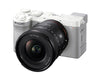 sony-fe-16mm-a-focale-fissa-montato