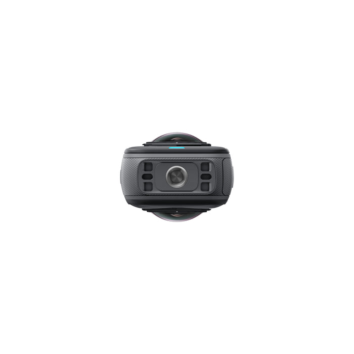 insta360-x5-dal-basso