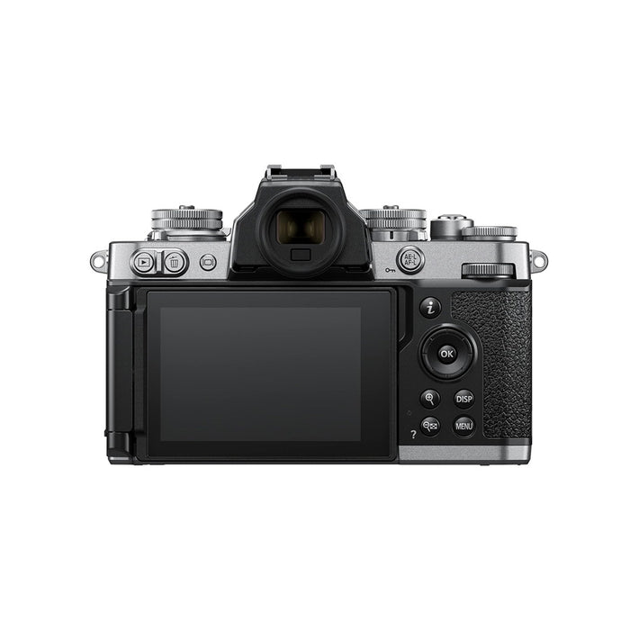 Nikon Z FC + Z DX 18-140 VR + Lexar SD 64GB - Garanzia Nital Italia